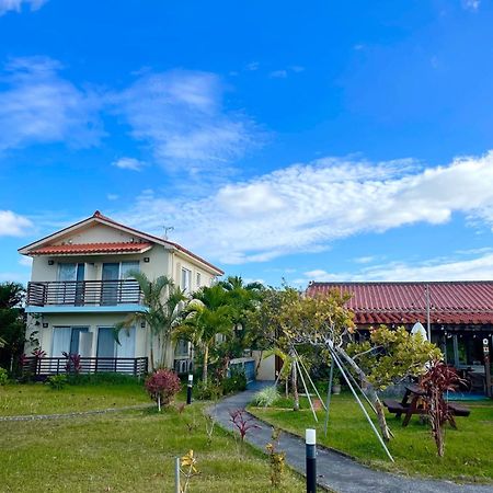 Pension Ipe นาโงะ ภายนอก รูปภาพ